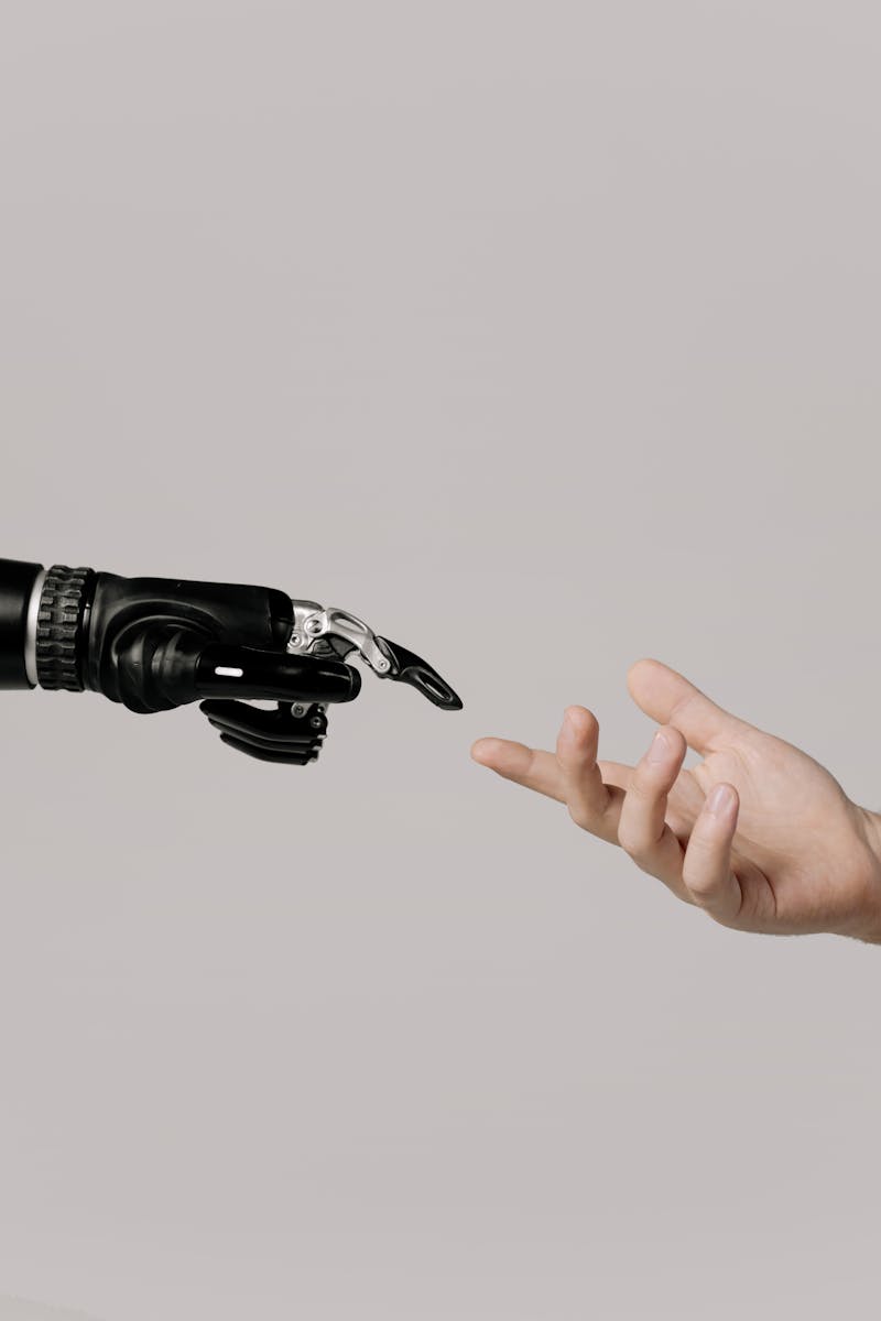 AI vs. Humans in IT: Finding the Right Balance for Small Businesses